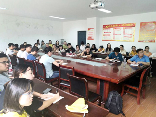 南京师范大学杨光教授来beat365官网作学术报告