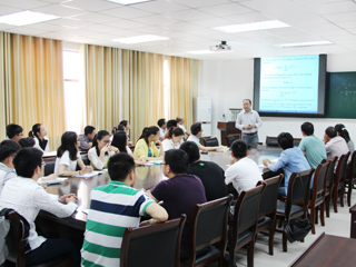 西安电子科技大学张卫国教授应邀来beat365官网讲学