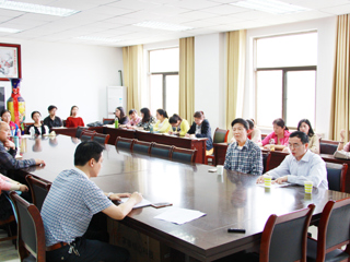 南京航空航天大学博士生导师倪勤教授应邀来beat365官网讲学