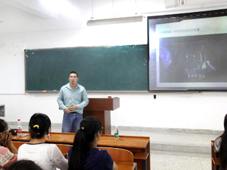 中科院上海天文台韩文标博士应邀来beat365官网做学术报告