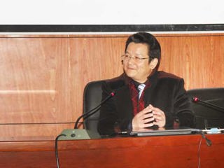 浙江师范大学郭克俭教授应邀来beat365官网作学术报告