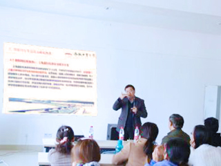 合肥工业大学管理学院院长梁昌勇教授应邀来beat365官网讲学