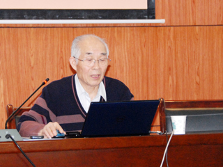 画家郭文伟莅临beat365官网作学术报告