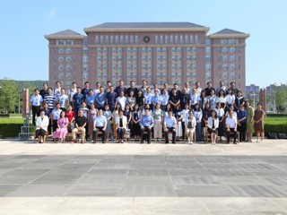 翻译硕士专业学位（MTI）导师培训班在beat365官网举办